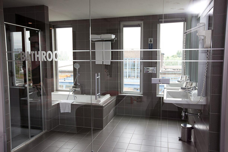 Bathroom 5, WestCord Art Hotel Amsterdam 4 stars, Amsterdam