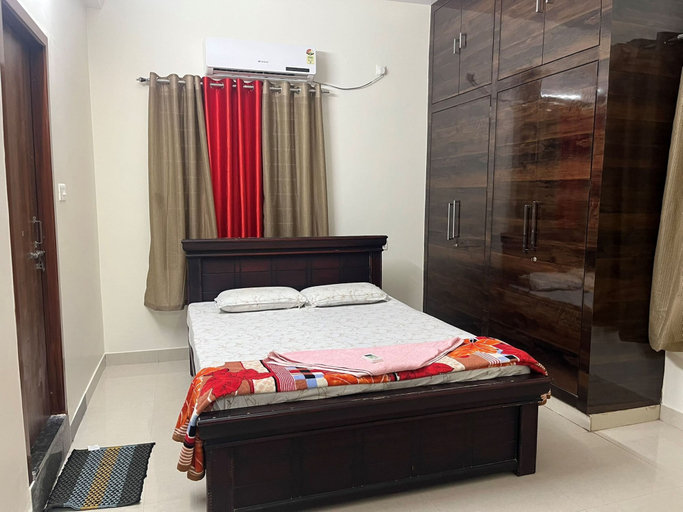 Room 4, 2BHK-Gachibowli 200 MBPS Wi‑Fi+ Upgraded Bathrooms, Hyderabad