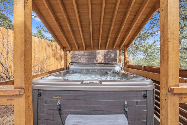 Outdoor spa tub 5, Bear House -- Ev #3073 5 Bedroom Home by RedAwning, Larimer
