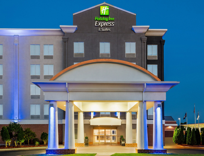 Exterior & Views 5, Holiday Inn Express & Suites FREDERICKSBURG by IHG, Stafford