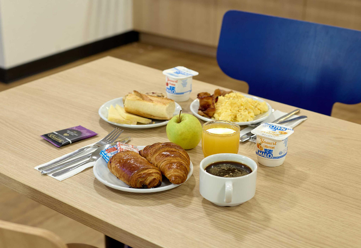Food & Drinks 5, B&B HOTEL Viry-Châtillon, Essonne