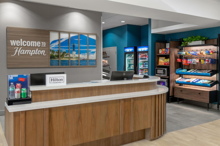 Food & Drinks 5, Hampton Inn & Suites Coconut Creek, Broward