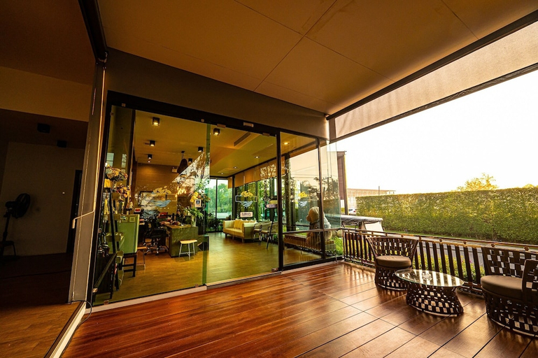 Food & Drinks 3, Chatnipa Beach Resort by Morseng, Muang Rayong