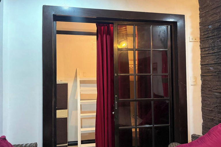 Room 3, Mountain Transient Lodge, Baguio City