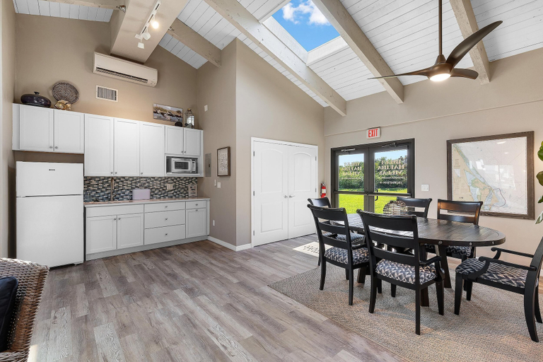 Dining 4, Inlet Marina Villas 434, Volusia