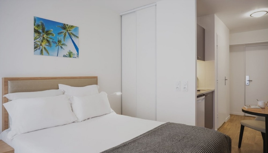 Bedroom 2, Sejours & Affairs Paris Bagnolet, Seine-Saint-Denis
