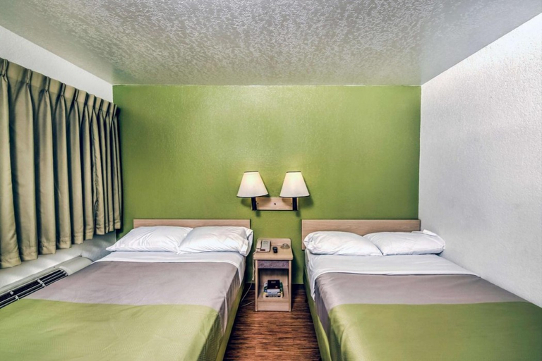 Others 4, Motel6 Colorado Springs, CO - South/Metro Area, El Paso