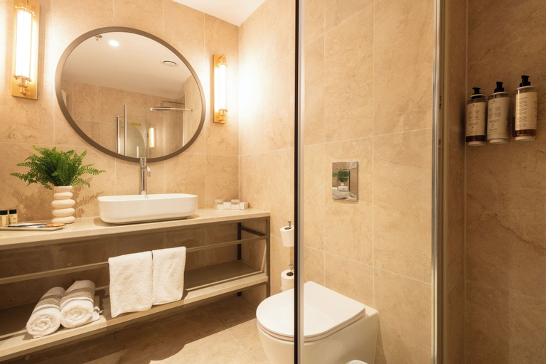 Bathroom 5, Hotel Beit Shmuel, Jerusalem