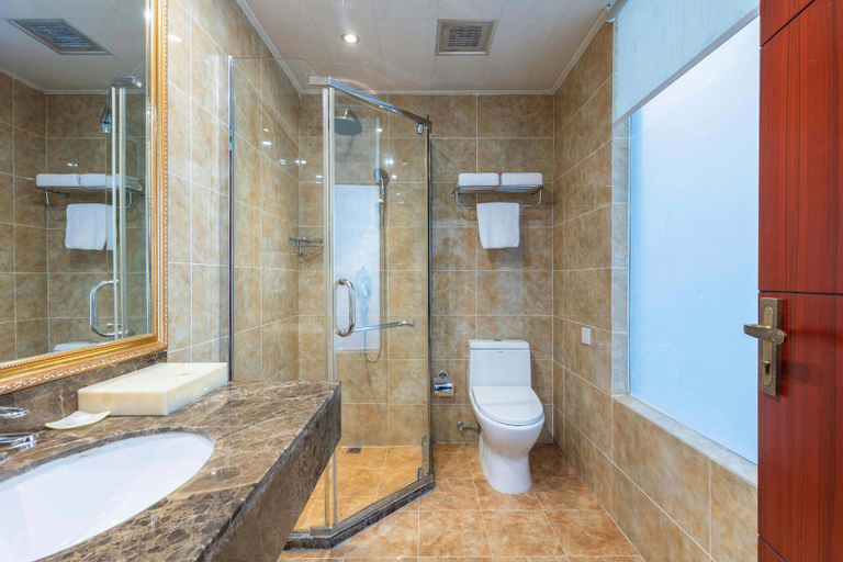Bathroom 5, Green Tree Eastern Hefei Dahua International Harbor Hotel, Hefei