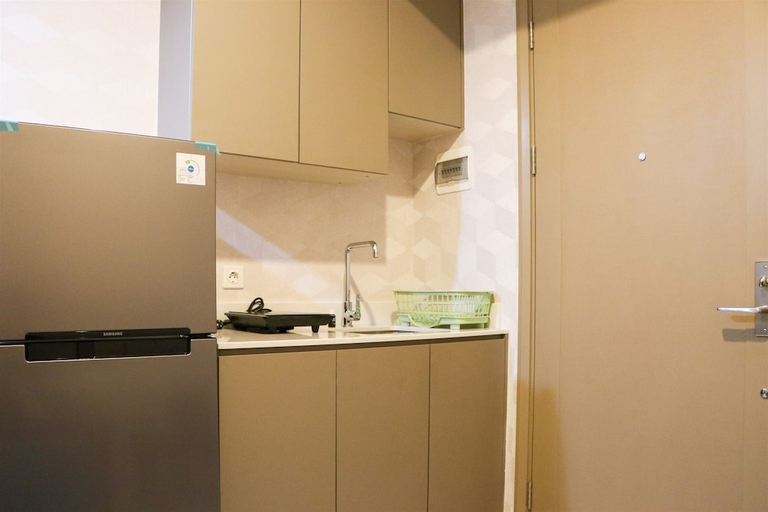 In-Room Kitchen 5, Nice And Relaxing 1Br At Gold Coast Apartment, North Jakarta