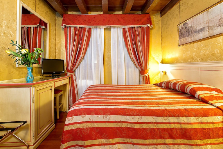 Bedroom 4, Ca' San Polo, Venezia