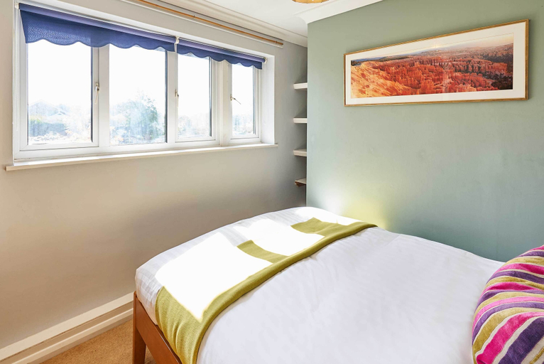 Room 4, Host Stay Bodiam Close, East Sussex