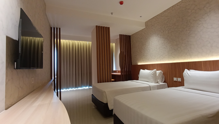 WYNS Hotel Bandung Room Type - Deluxe Twin