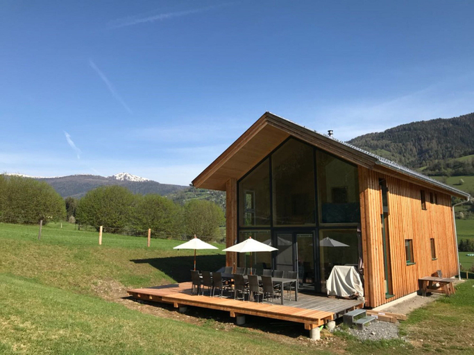 Others 1, Chalet in Sankt Georgen on Ski Slopes, Murau