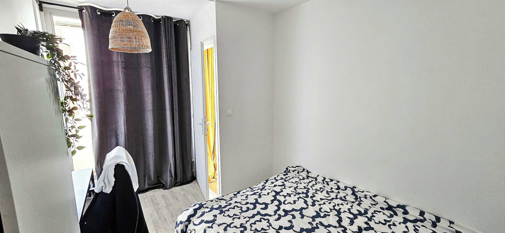 Room 4, Private Room in a Shared Flat - Villeurbanne, Rhône