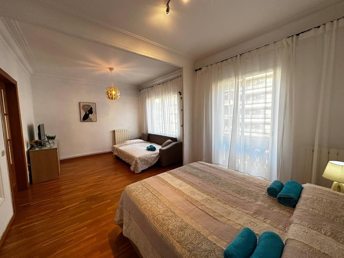 Bedroom 2, Habitaciones acogedoras en Aragón, Barcelona