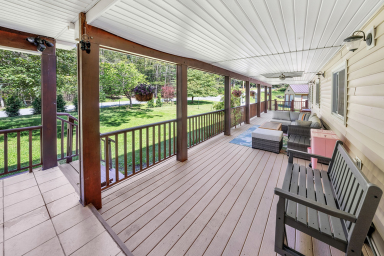 Room 5, 2 Lake Cabins Pool Hottub Game Room 23acs, Sullivan