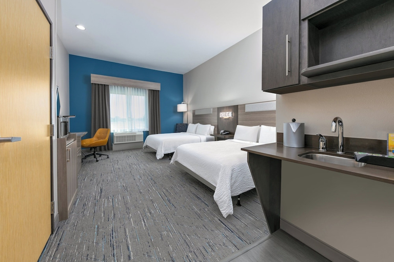 Bedroom 2, Holiday Inn Express & Suites Amarillo West by IHG, Potter