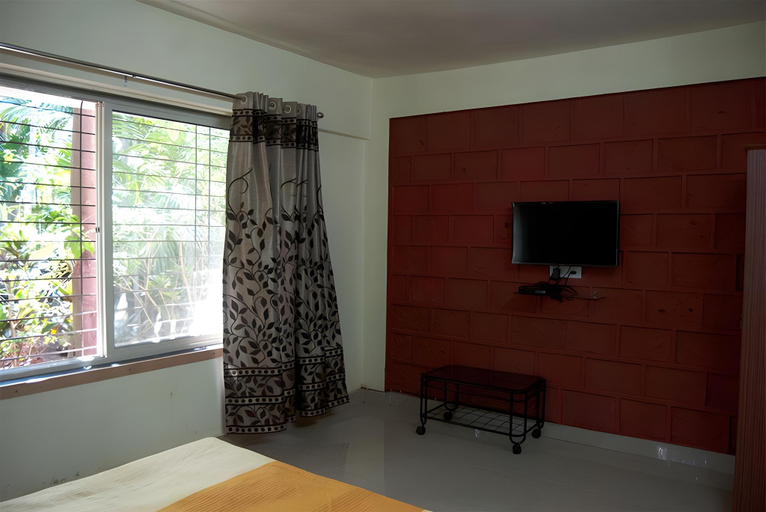 Bedroom 2, Oceanic Holiday Home, Raigarh