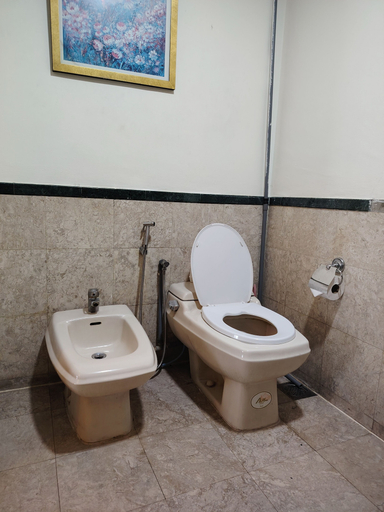Bathroom 3, East Service Suite Times Square KL, Kuala Lumpur