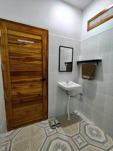 Bathroom 5, GJ TOUR and HOMESTAY, Pang Ma Pha