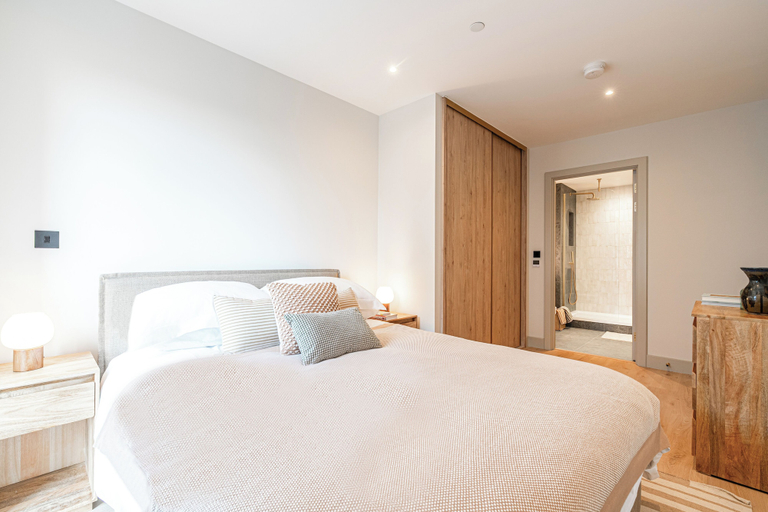 Room 3, The Draper by Way of Life, London