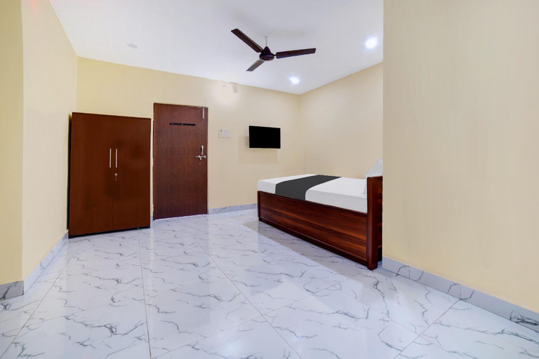 Bedroom 5, Super Hotel O MAREENA INN, Saraikela-kharsawan