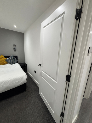 Room 4, Aurora Apartments, Peterborough