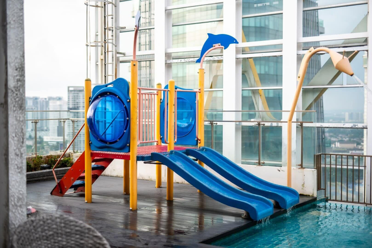 Sport & Beauty 5, High Floor Suasana Suites 5 in JB City With Wifi, Johor Bahru