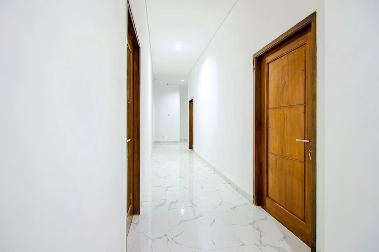 Hallway 4, Hotel O 88 Exclusive Guesthouse, Sleman