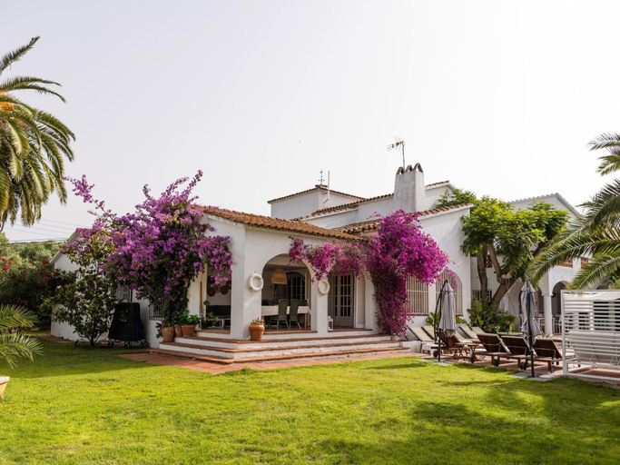 Room 5, Charming Villa Domingo Playa Portaventura Golf, Tarragona