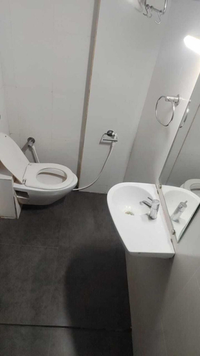 Bathroom 3, Hotel Relish Gujrat, Kachchh