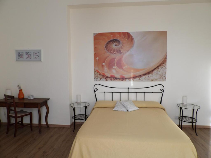 Bedroom 4, B&B Stella Marina, Catania