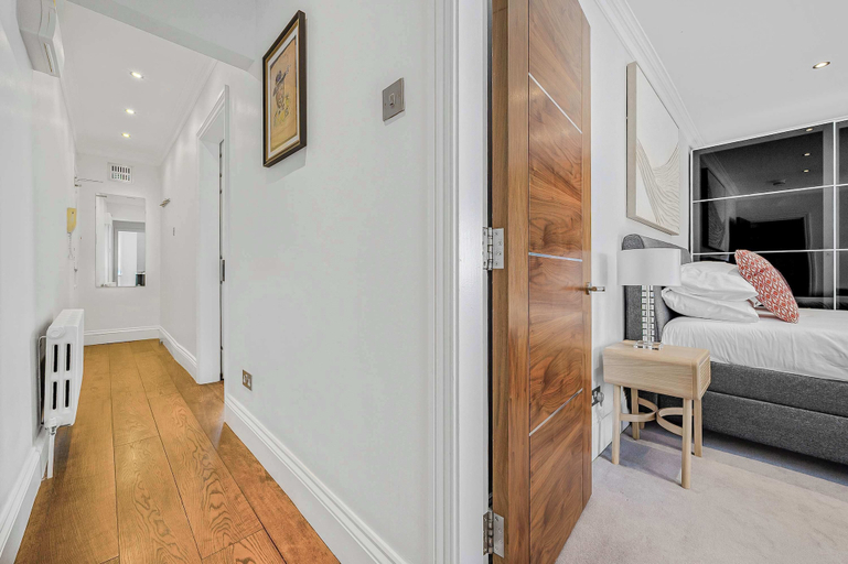 Room 5, A Scholar s Gallery - Bloomsbury - by Frankie Says, London