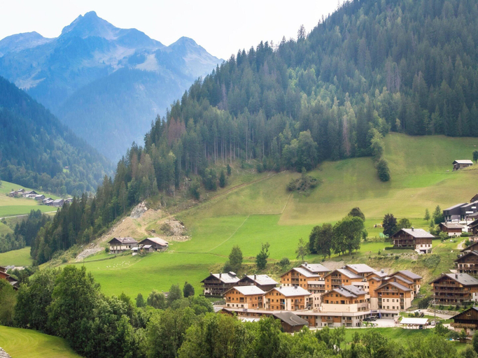 View from property 2, Apartment in Beaufort With Spa & Mountain Views, Savoie