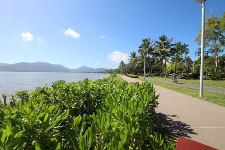 Exterior 4, Cairns North 4-bed With Outdoor Dining & Pool, Cairns