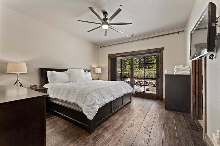Room 4, Cyh1012 - Hidden Cedar 5 Bedroom Home, El Dorado