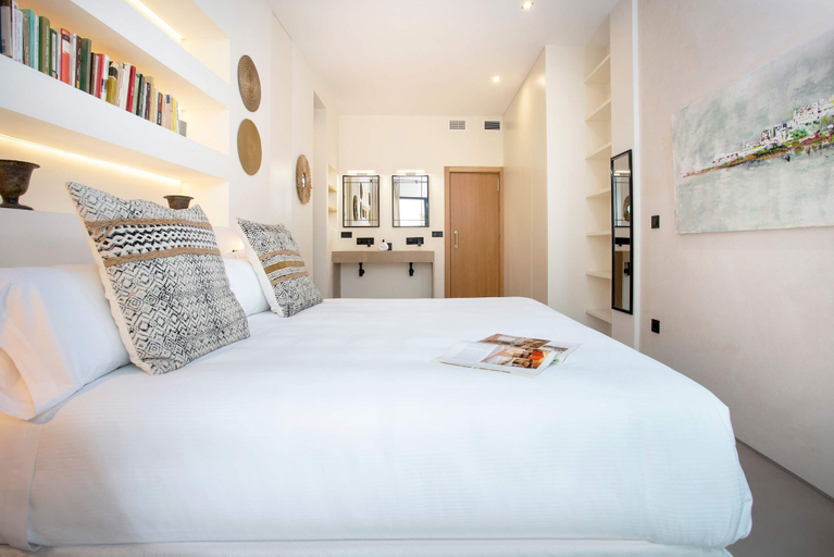 Room 2, Lovely Apartment in Seville Pureza, Sevilla