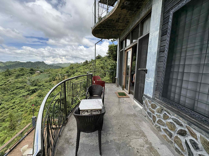 Terrace/patio, OYO 1173 Sermon On The Mount Retreat, Balamban