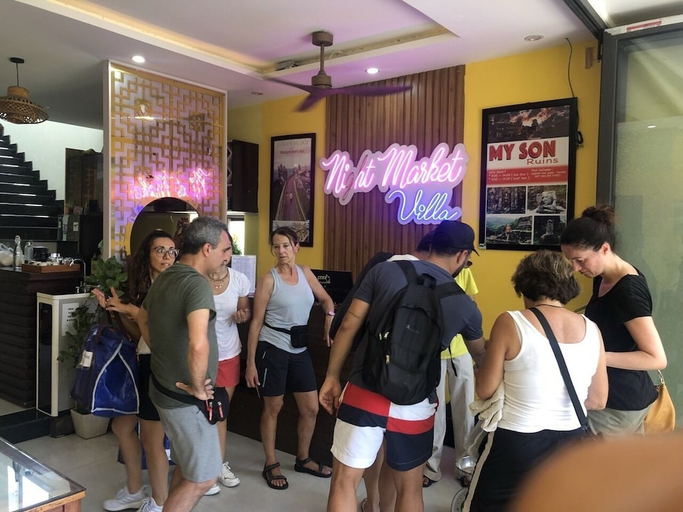 Food & Drinks, The Night Market Villa, Da Nang