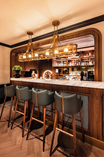 Food & Drinks 5, Hotel Central, Makau