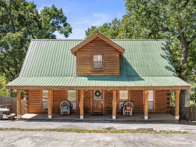 Exterior & Views 2, The Lazy K 3 Bedroom Cabin by RedAwning, Taney