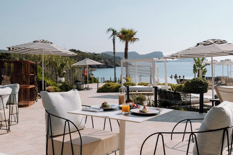 Food & Drinks 5, BLESS Ibiza Cala Nova - The Leading Hotels of the World, Baleares