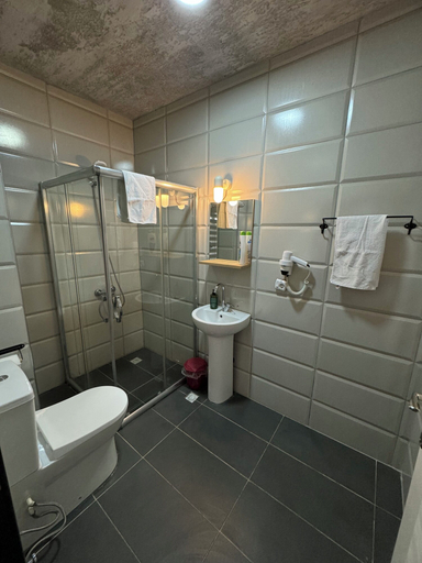 Bathroom 3, ASMAALTI GUEST HOUSE, Yıldırım