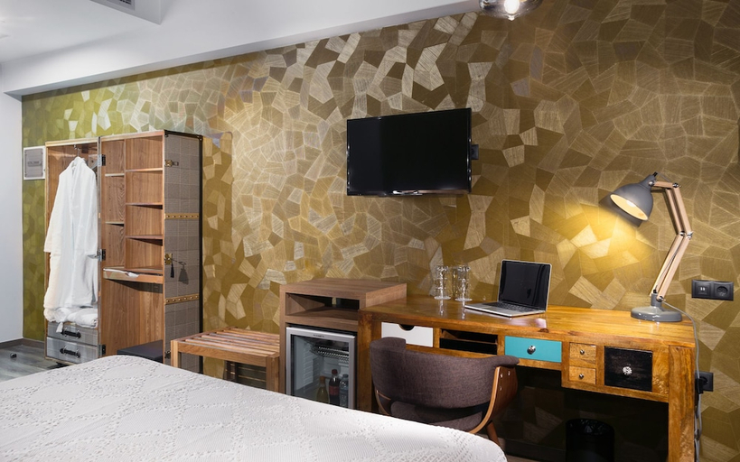 Bedroom 3, 360 Degrees Pop Art Hotel, Attica
