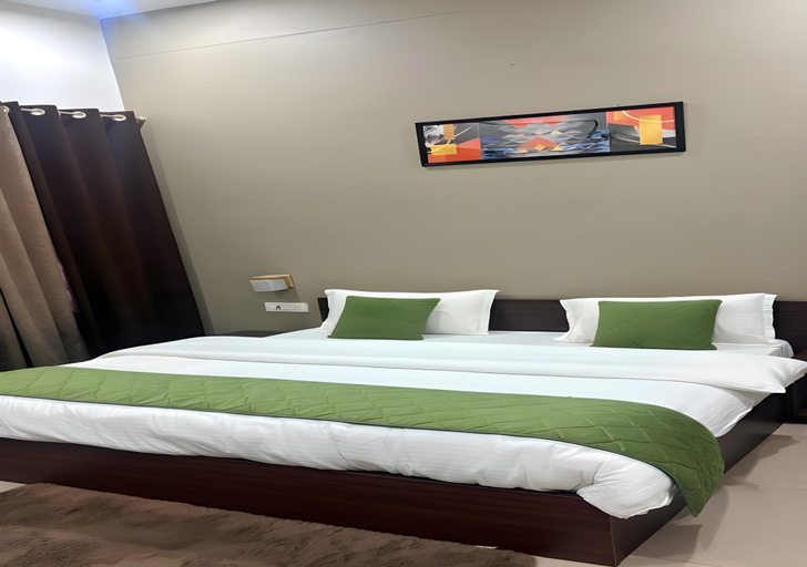 Bedroom 2, Amaya Hotel, Bareilly