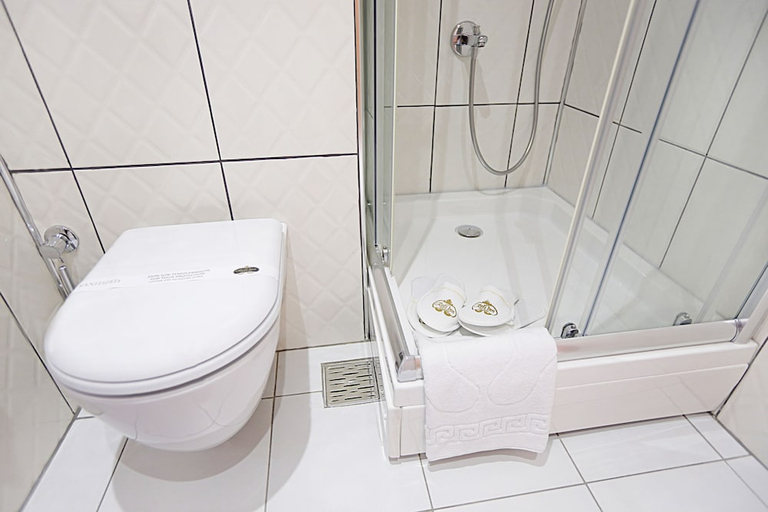 Bathroom 5, World Point Hotel Istanbul, Esenyurt