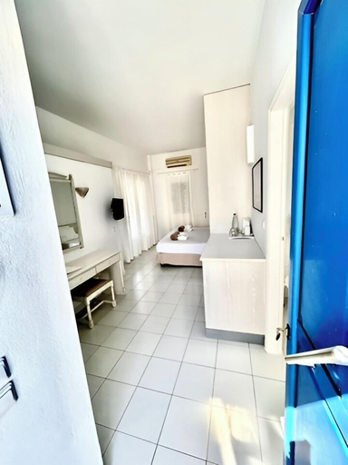 Bathroom 3, EL SOL HOTEL, Attica