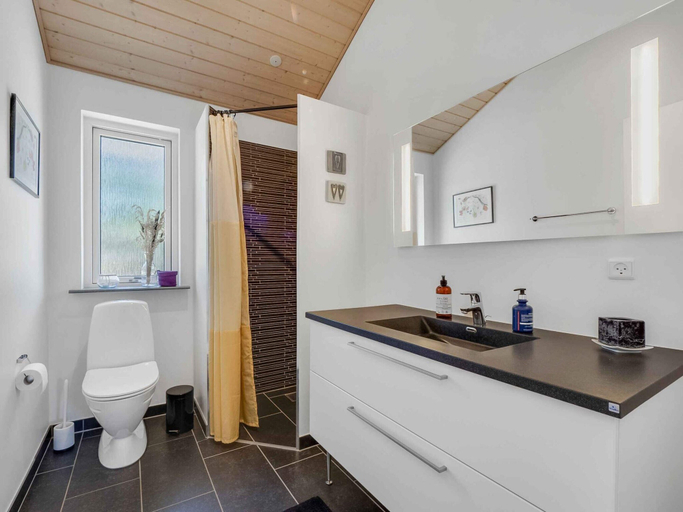 Others 5, 5 Star Holiday Home in Skals, Viborg