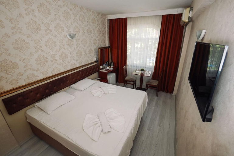 Bedroom 2, Topkapi Golden Time Hotel, Fatih